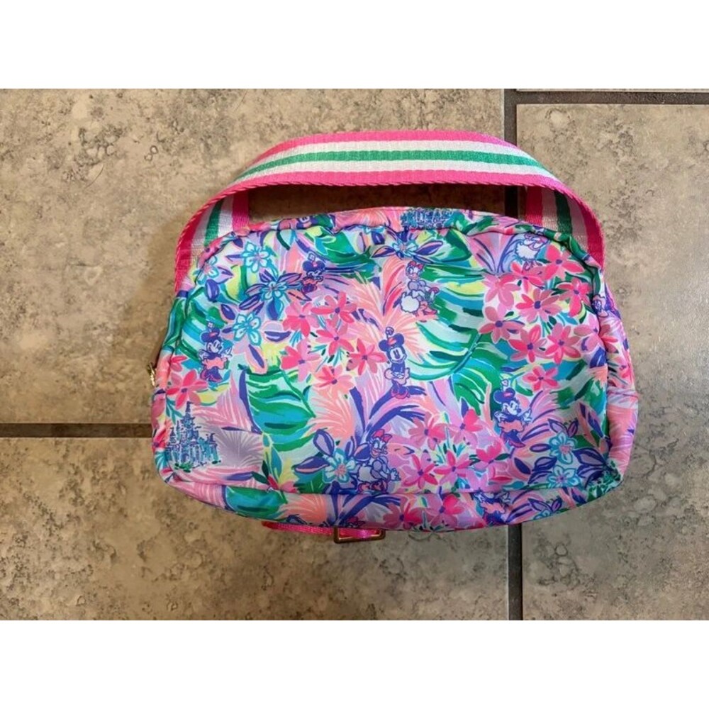 Disney Lilly Pulitzer Dreamin Belt bag. Fanny pack. New release!